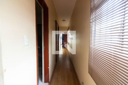 Corredor de casa à venda com 3 quartos, 146m² em Jardim São Luís, São Paulo
