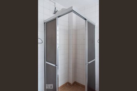 Banheiro da suíte de apartamento à venda com 1 quarto, 42m² em Vila Mariana, São Paulo