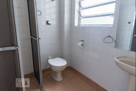 Banheiro da suíte de apartamento à venda com 1 quarto, 42m² em Vila Mariana, São Paulo