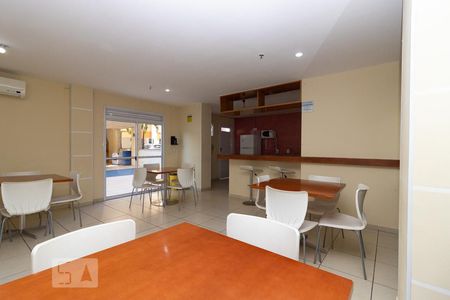 Apartamento à venda com 47m², 2 quartos e sem vagaÁrea comum