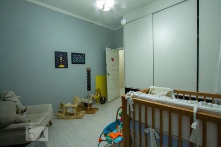 Casa à venda com 217m², 4 quartos e 4 vagasQuarto 3