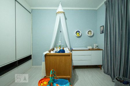 Casa à venda com 217m², 4 quartos e 4 vagasQuarto 3