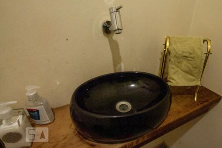 Casa à venda com 217m², 4 quartos e 4 vagasLavabo