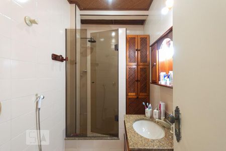 Apartamento para alugar com 200m², 3 quartos e 1 vagaBanheiro 