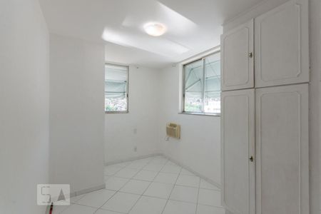 Apartamento para alugar com 200m², 3 quartos e 1 vagaQuarto 2