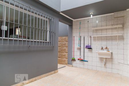 Casa para alugar com 200m², 4 quartos e 2 vagas Casa para alugar com 200m², 4 quartos e 2 vagasQuintal e área de serviço