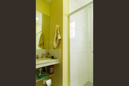 Casa para alugar com 200m², 4 quartos e 2 vagas Casa para alugar com 200m², 4 quartos e 2 vagasBanheiro social