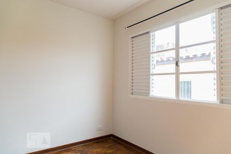 Casa para alugar com 200m², 4 quartos e 2 vagas Casa para alugar com 200m², 4 quartos e 2 vagasQuarto 2