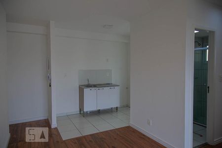 Sala de apartamento para alugar com 2 quartos, 46m² em Vila Antonieta, São Paulo