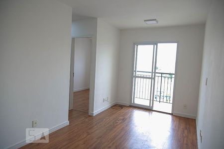Sala de apartamento para alugar com 2 quartos, 46m² em Vila Antonieta, São Paulo
