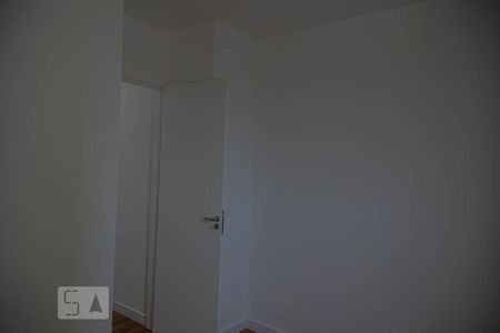 Quarto 2 de apartamento para alugar com 2 quartos, 46m² em Vila Antonieta, São Paulo