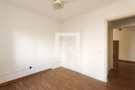 Quarto de apartamento para alugar com 1 quarto, 44m² em Jardim do Salso, Porto Alegre