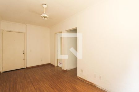 Sala de apartamento para alugar com 1 quarto, 44m² em Jardim do Salso, Porto Alegre