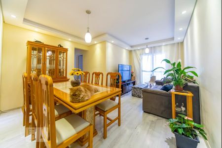 Sala de apartamento à venda com 3 quartos, 67m² em Utinga, Santo André