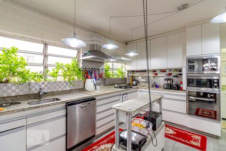 Apartamento à venda com 300m², 4 quartos e 2 vagasCozinha