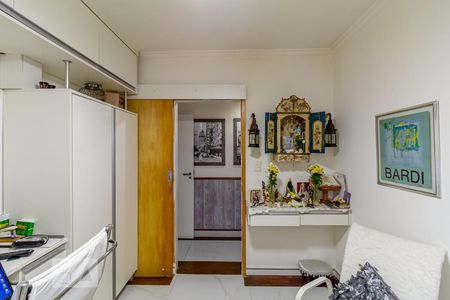 Apartamento à venda com 300m², 4 quartos e 2 vagasQuarto 4