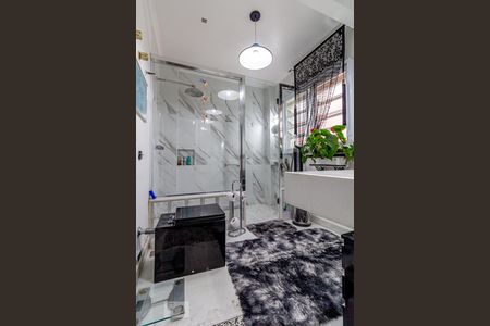 Apartamento à venda com 300m², 4 quartos e 2 vagasBanheiro 1 - Suíte Master