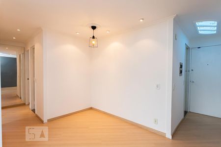 Apartamento para alugar com 65m², 3 quartos e 1 vaga Apartamento para alugar com 65m², 3 quartos e 1 vagaSala