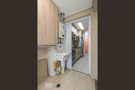 Apartamento à venda com 65m², 2 quartos e 1 vagaÁrea de Serviço