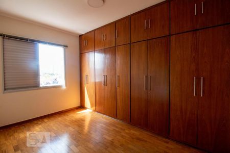 Apartamento à venda com 92m², 3 quartos e 2 vagasQuarto 3