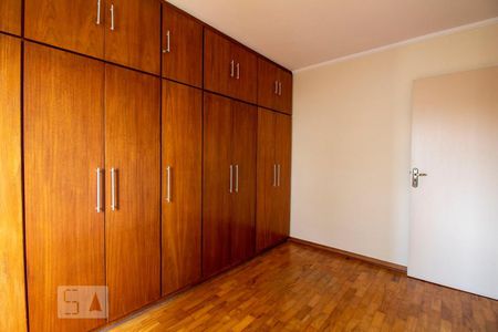 Apartamento à venda com 92m², 3 quartos e 2 vagasQuarto 3