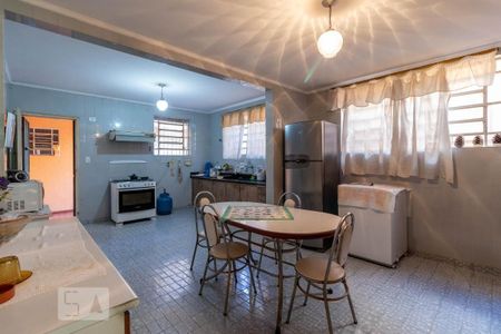 Cozinha de casa à venda com 3 quartos, 178m² em Parada Inglesa, São Paulo