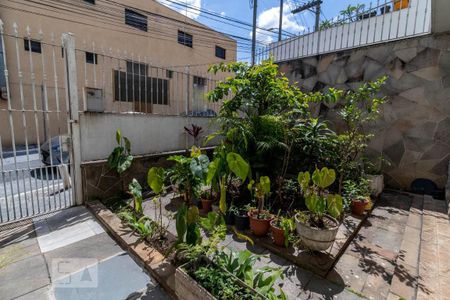 Casa à venda com 178m², 3 quartos e 3 vagasQuintal