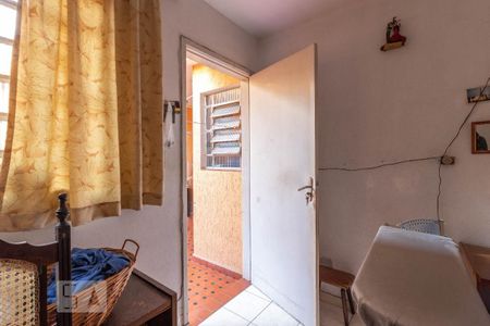 Casa à venda com 178m², 3 quartos e 3 vagasQuarto Externo