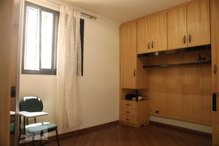Apartamento à venda com 88m², 4 quartos e 1 vagaQuarto 2