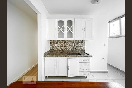 COZINHA de apartamento para alugar com 1 quarto, 50m² em Água Branca, São Paulo