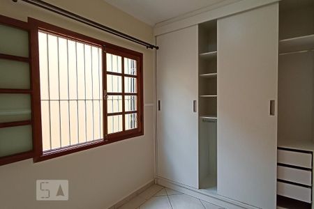 Casa para alugar com 143m², 3 quartos e 2 vagasQuarto 2