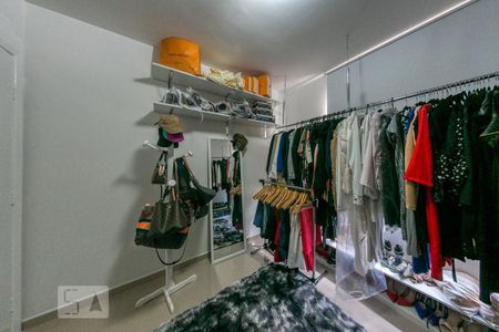 Apartamento para alugar com 140m², 3 quartos e 1 vagaQuarto 1 / Closet