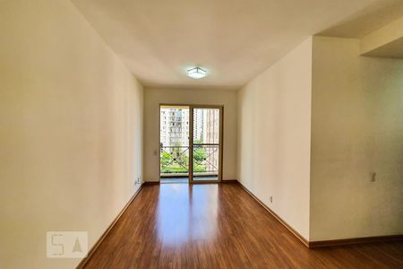 Sala de Estar/Jantar de apartamento para alugar com 3 quartos, 62m² em Jardim São Savério, São Paulo