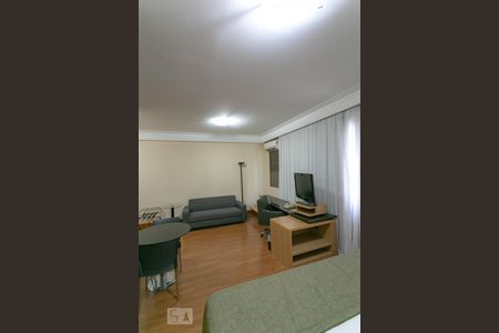 Quarto de kitnet/studio à venda com 1 quarto, 35m² em Lourdes, Belo Horizonte