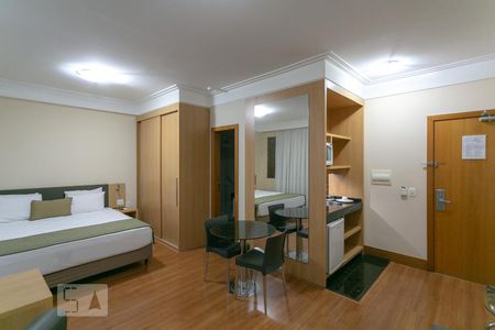 Quarto de kitnet/studio à venda com 1 quarto, 35m² em Lourdes, Belo Horizonte