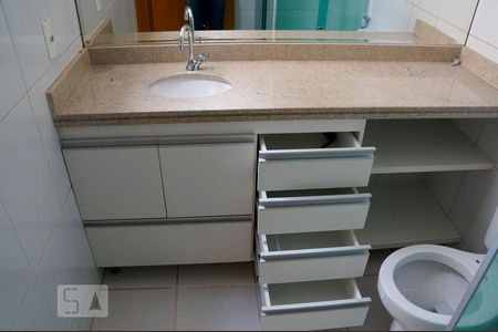 Banheiro Suite - Detalhe de apartamento para alugar com 1 quarto, 36m² em Norte (águas Claras), Brasília