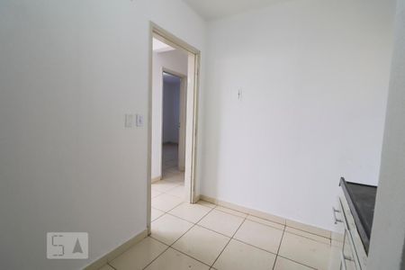 Cozinha de apartamento para alugar com 2 quartos, 55m² em Parque Atheneu, Goiânia