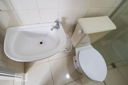 Apartamento para alugar com 55m², 2 quartos e 1 vaga Apartamento para alugar com 55m², 2 quartos e 1 vagaBanheiro