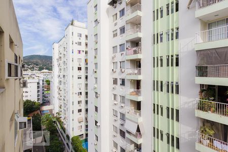 Apartamento à venda com 62m², 2 quartos e 1 vagaVista