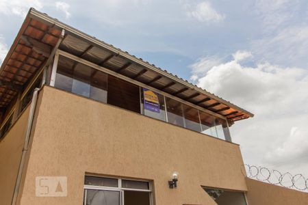 Banner de casa à venda com 5 quartos, 200m² em Vila Nova Vista, Sabará