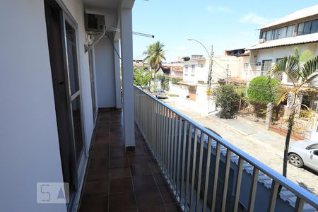 Casa à venda com 240m², 4 quartos e 2 vagasVaranda do Quarto 3