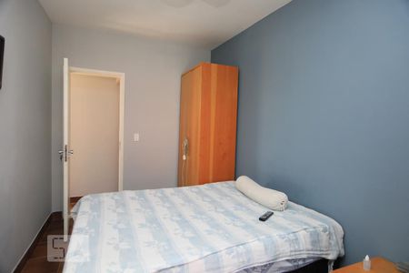 Casa à venda com 240m², 4 quartos e 2 vagasQuarto 2