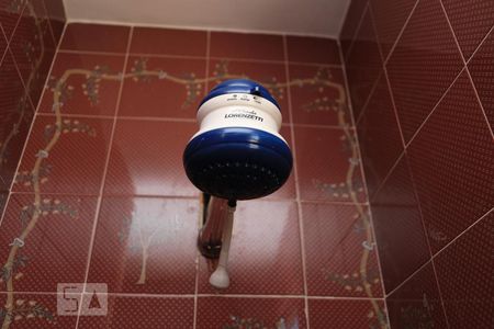 Casa à venda com 240m², 4 quartos e 2 vagasBanheiro 2