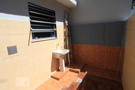 Casa à venda com 240m², 4 quartos e 2 vagasÁrea de Serviço