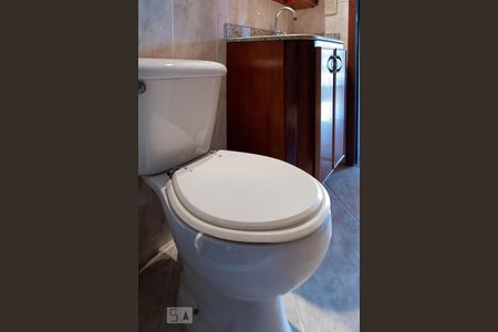 Apartamento à venda com 120m², 3 quartos e 2 vagasBanheiro social