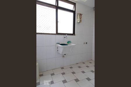 Apartamento à venda com 120m², 3 quartos e 2 vagasÁrea de serviço