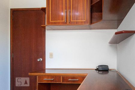 Apartamento à venda com 120m², 3 quartos e 2 vagasQuarto 2