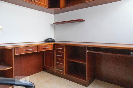 Apartamento à venda com 120m², 3 quartos e 2 vagasQuarto 2