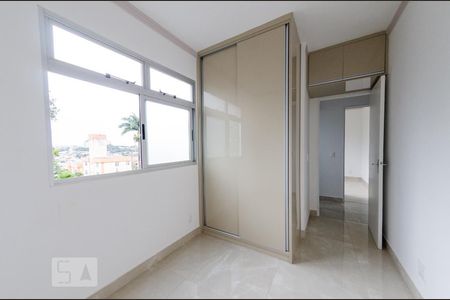 Quarto 2 de apartamento para alugar com 2 quartos, 41m² em Salgado Filho, Belo Horizonte
