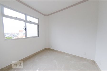 Quarto 1 de apartamento para alugar com 2 quartos, 41m² em Salgado Filho, Belo Horizonte
